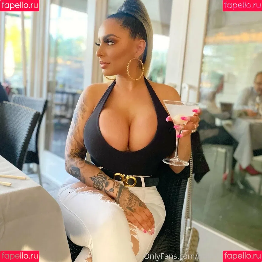 missmeenaofficial Onlyfans Photo Gallery 