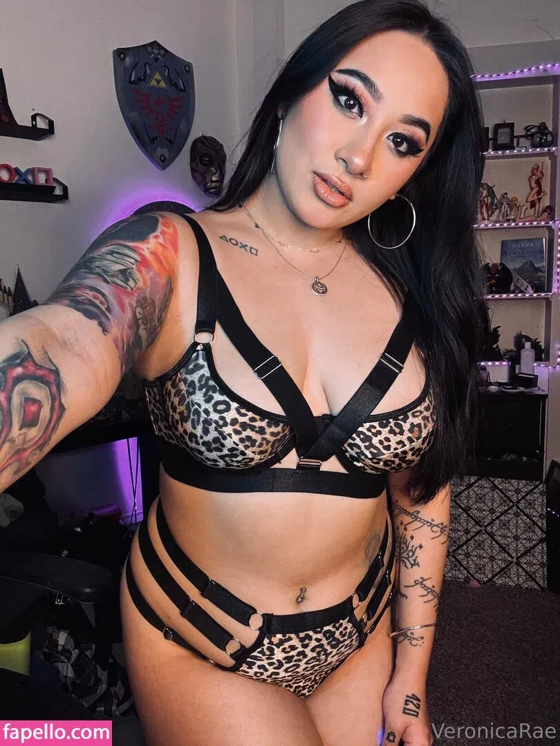 VeronicaRae Onlyfans Photo Gallery 