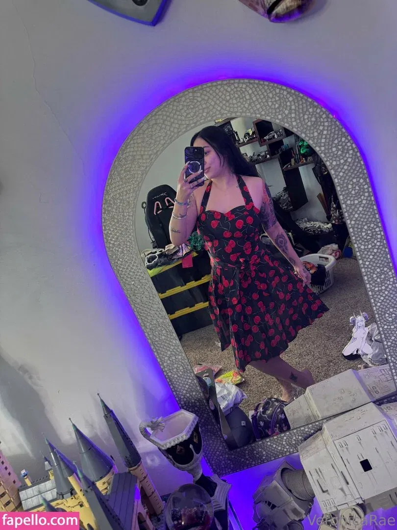 VeronicaRae Onlyfans Photo Gallery 