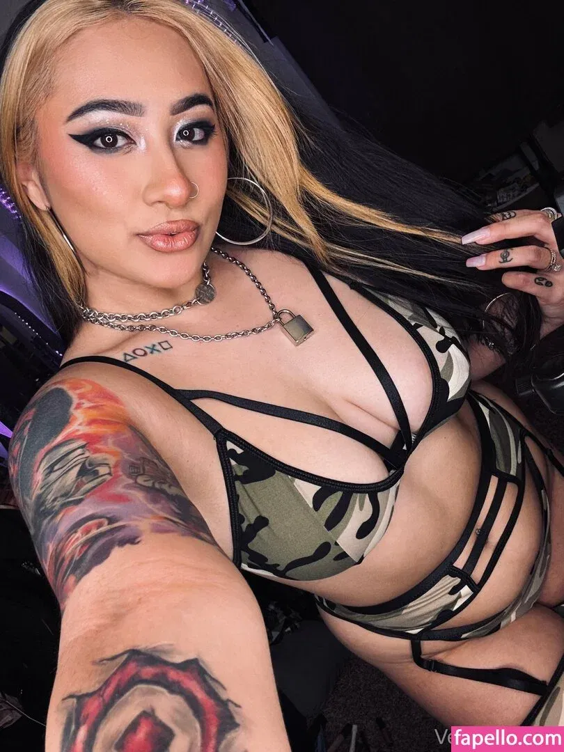 VeronicaRae Onlyfans Photo Gallery 