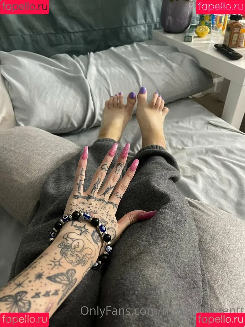 Meepmomentt Onlyfans Photo Gallery 