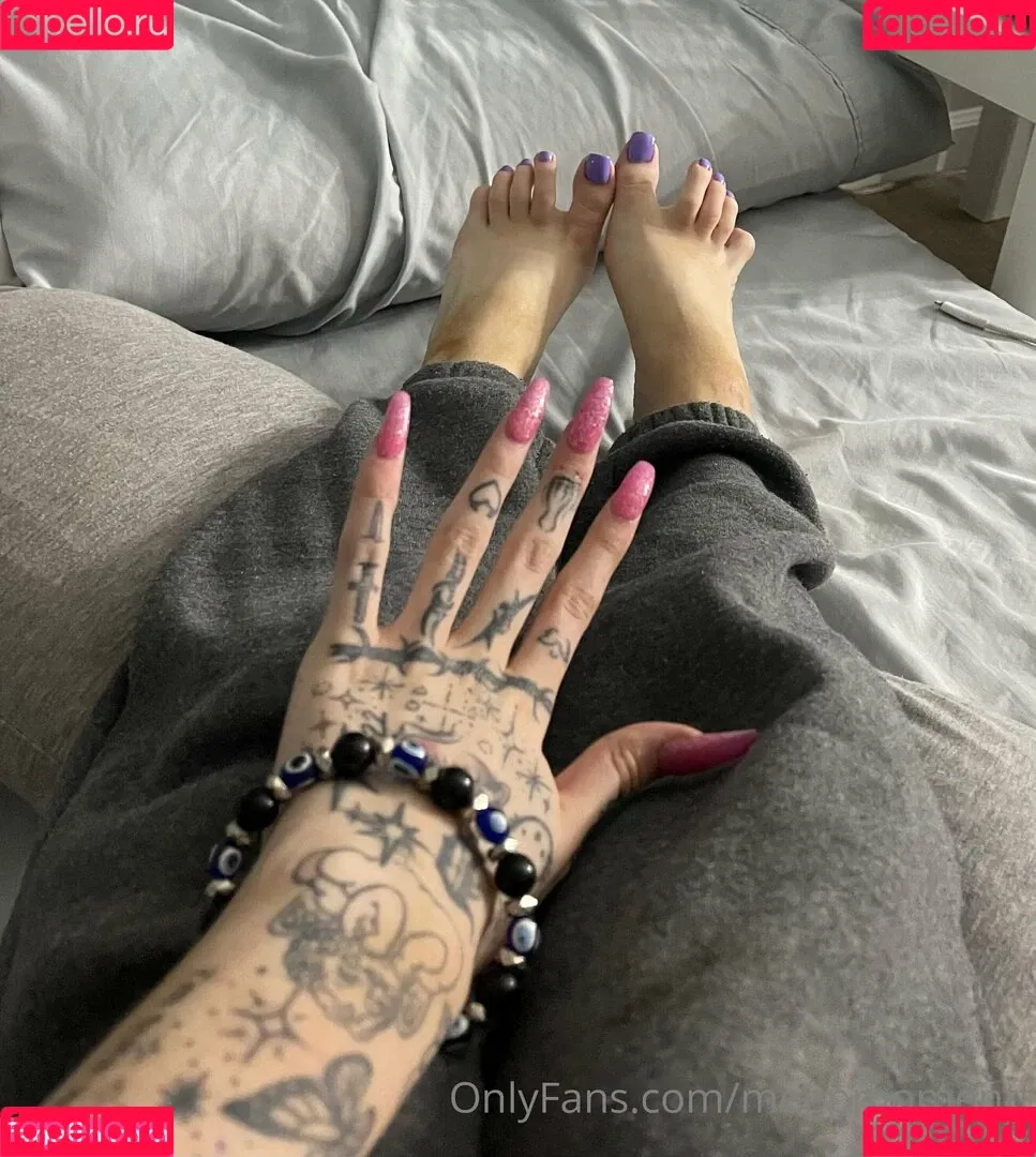 Meepmomentt Onlyfans Photo Gallery 
