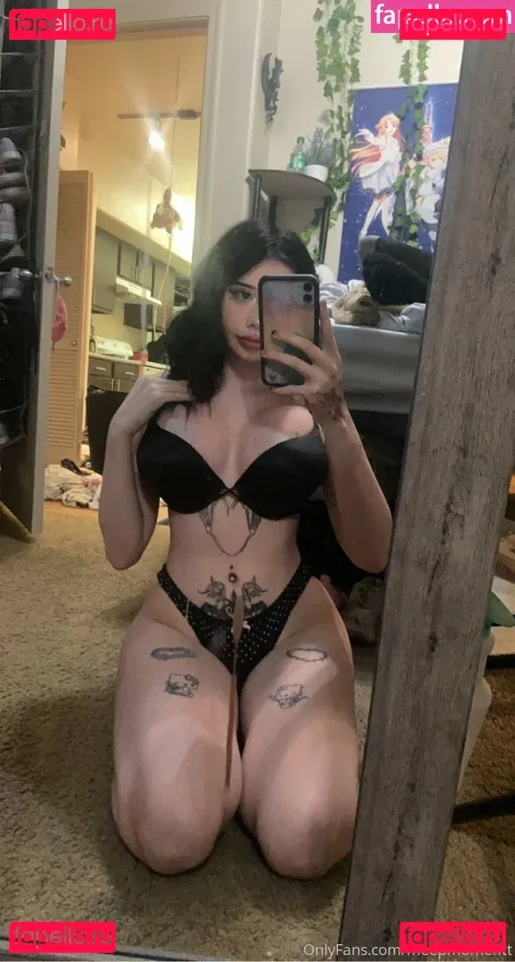 Meepmomentt Onlyfans Photo Gallery 