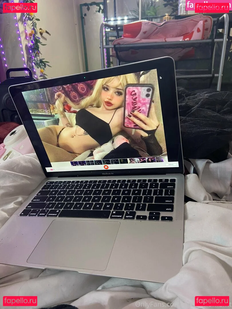 Meepmomentt Onlyfans Photo Gallery 