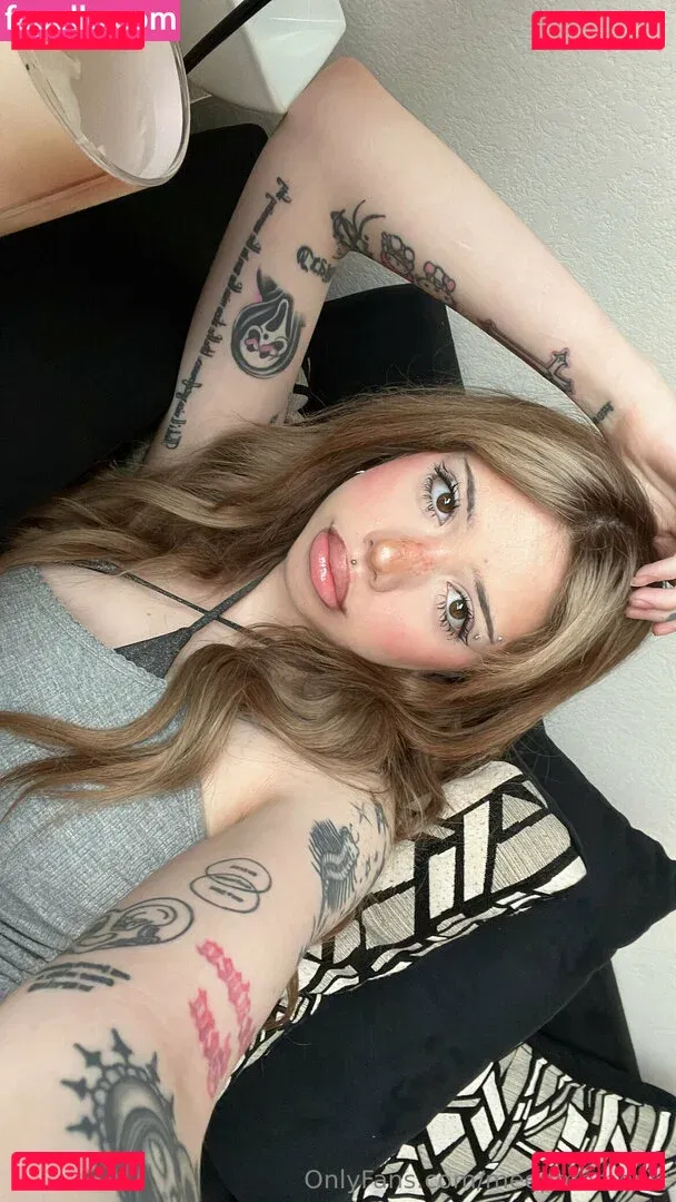 Meepmomentt Onlyfans Photo Gallery 