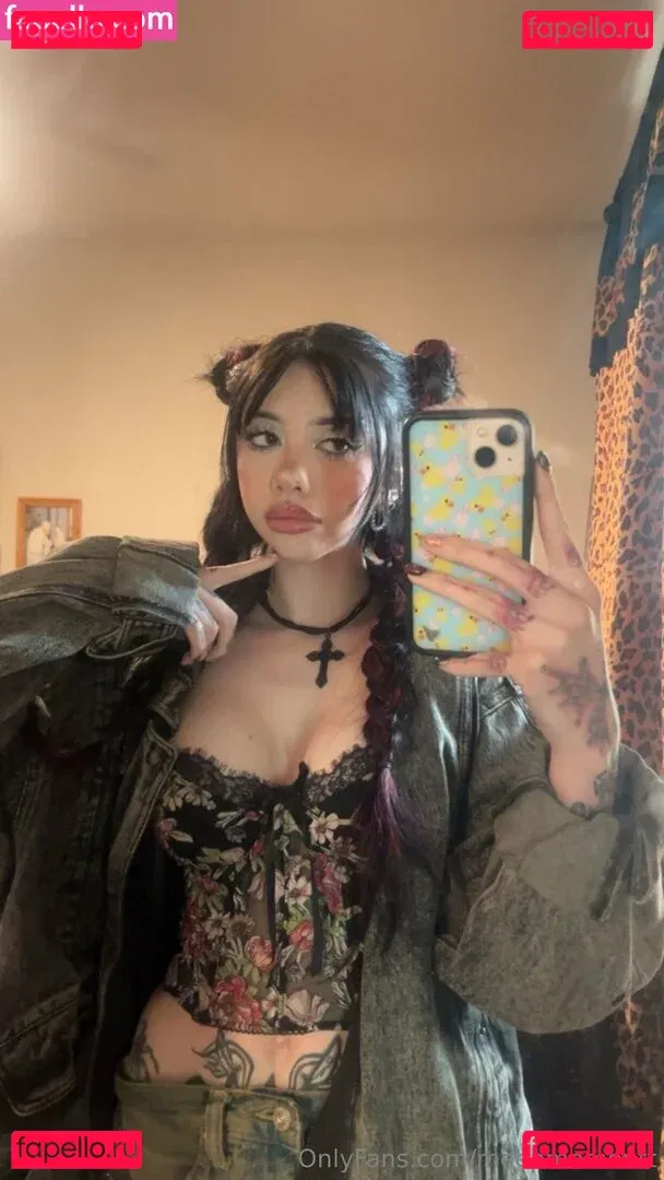 Meepmomentt Onlyfans Photo Gallery 