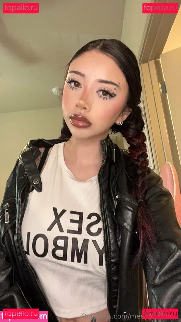 Meepmomentt Onlyfans Photo Gallery 