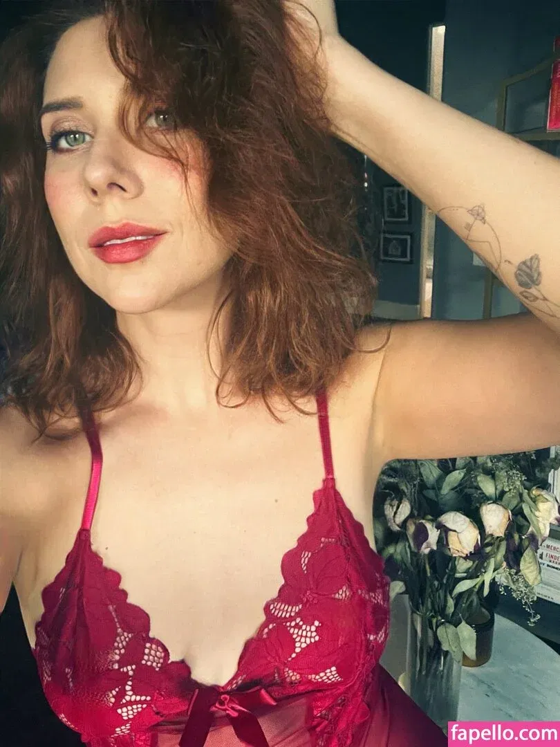 Hazel Hayes Onlyfans Photo Gallery 