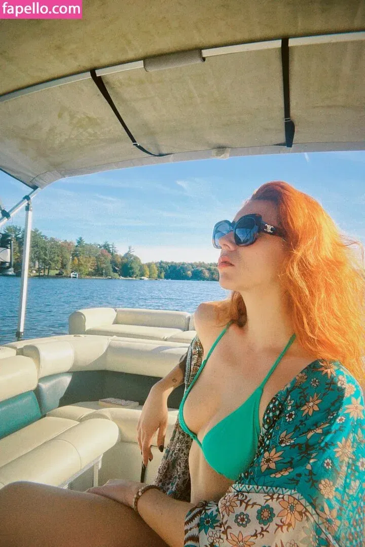 Hazel Hayes Onlyfans Photo Gallery 