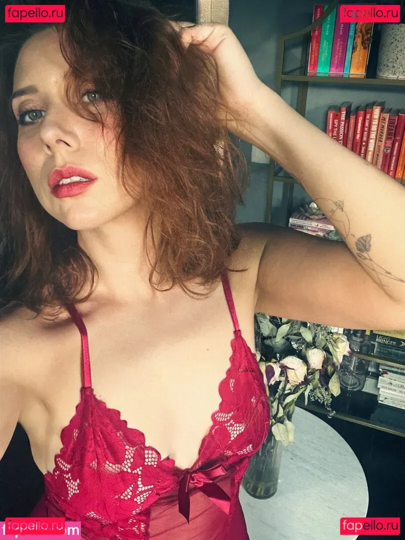 Hazel Hayes Onlyfans Photo Gallery 