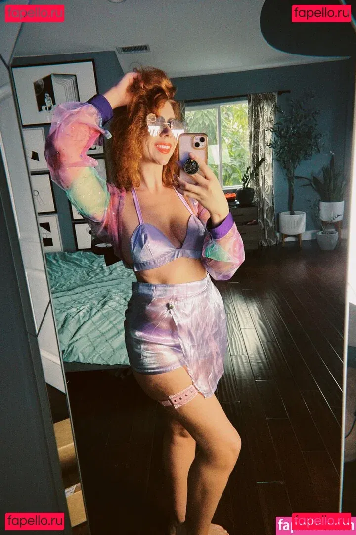 Hazel Hayes Onlyfans Photo Gallery 