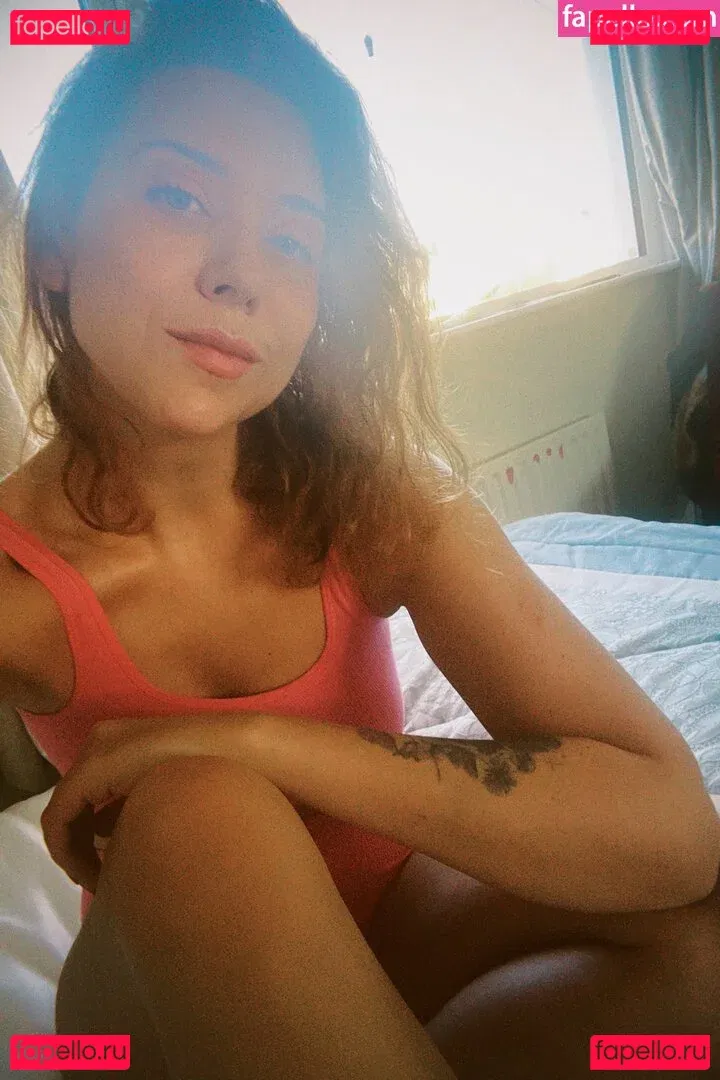 Hazel Hayes Onlyfans Photo Gallery 