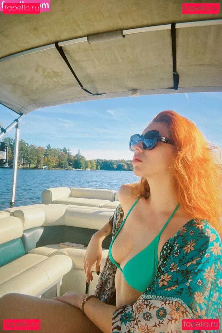 Hazel Hayes Onlyfans Photo Gallery 