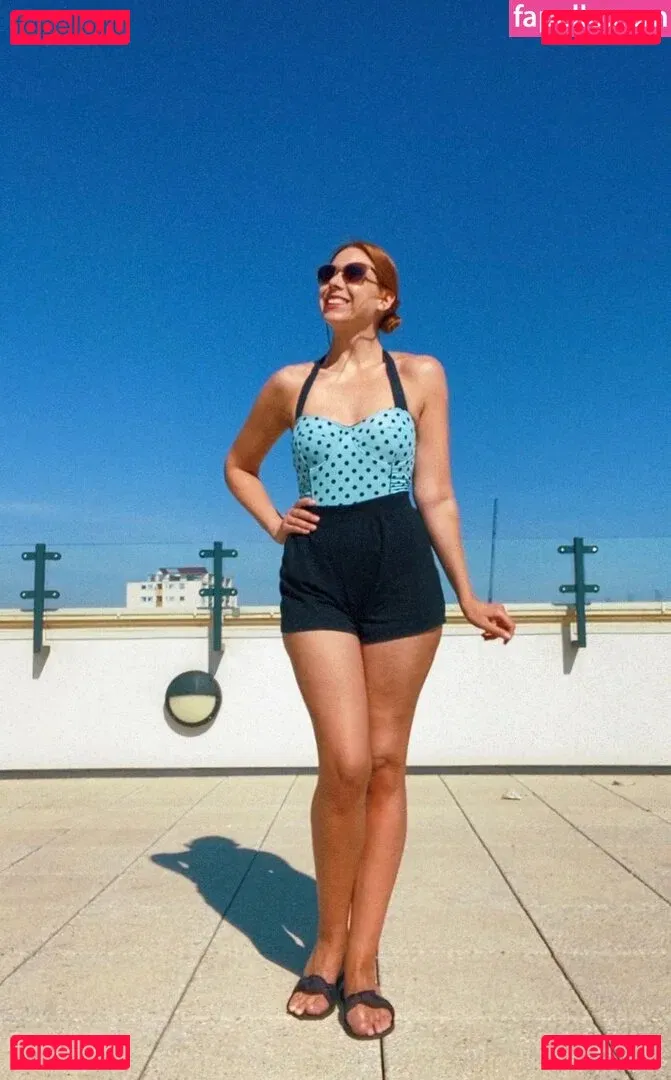 Hazel Hayes Onlyfans Photo Gallery 