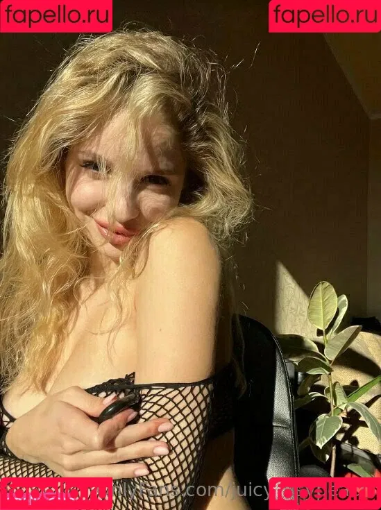 juicy_usypeach Onlyfans Photo Gallery 