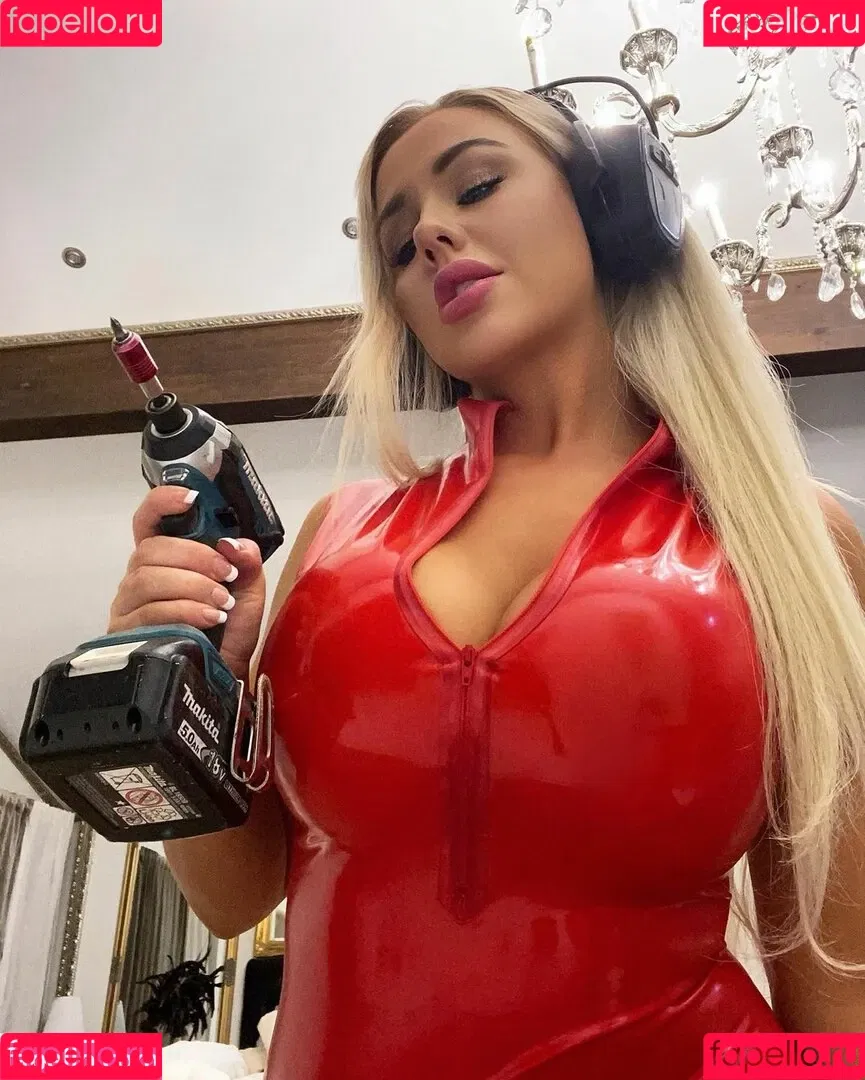 Amanda Breden Onlyfans Photo Gallery 