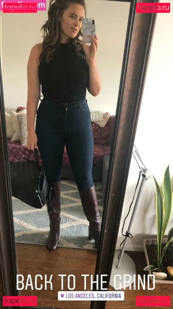 Tia Provost Onlyfans Photo Gallery 