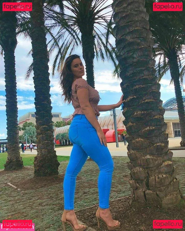 Tia Provost Onlyfans Photo Gallery 