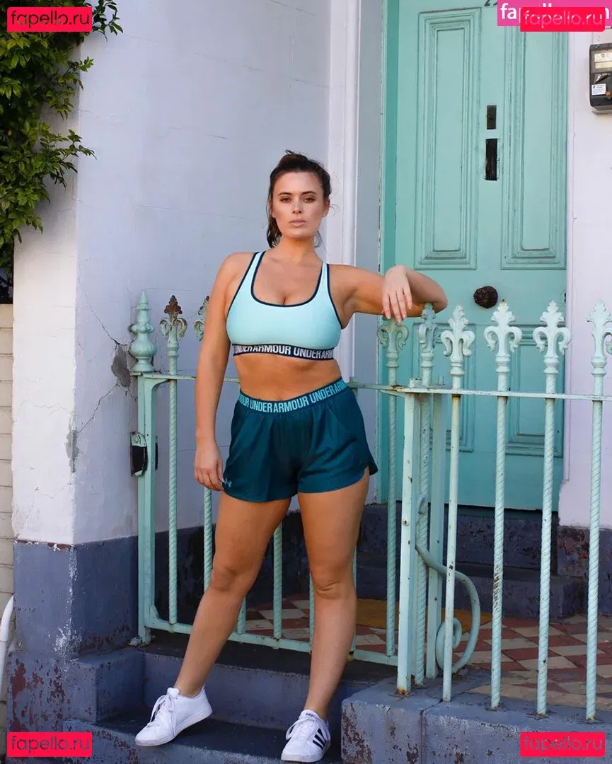 Tia Provost Onlyfans Photo Gallery 