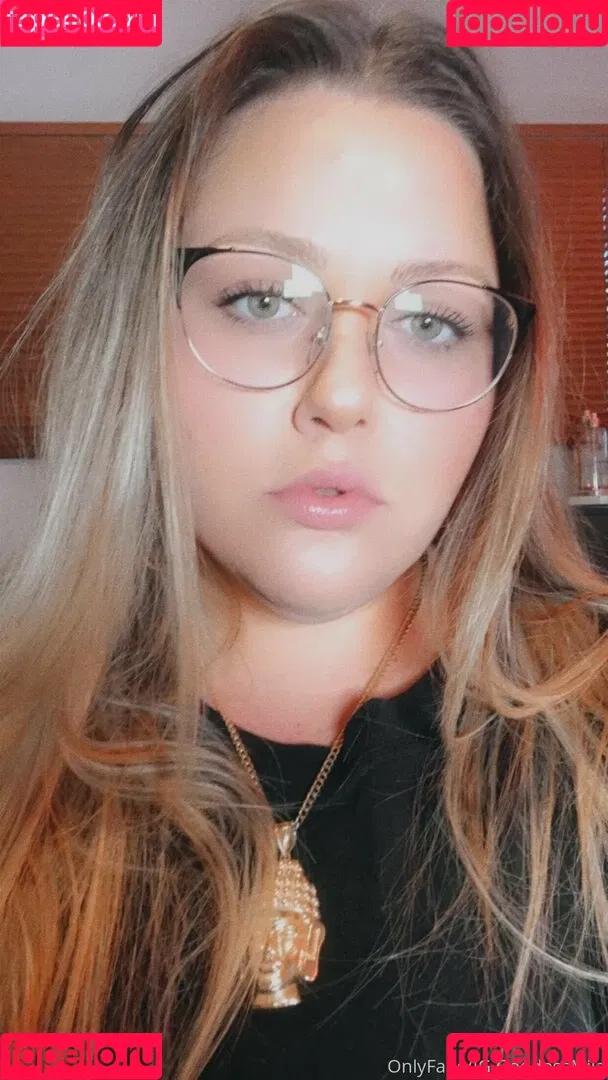 Goddess Miiaa Onlyfans Photo Gallery 