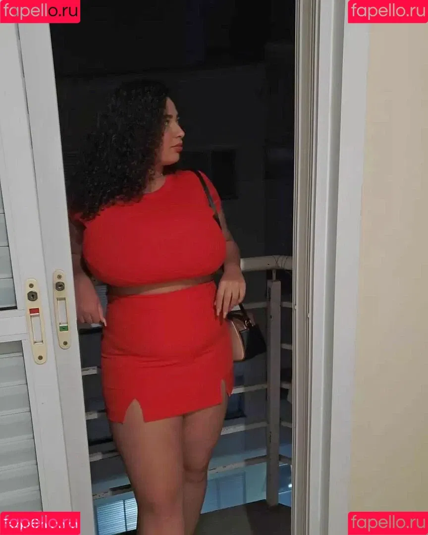Maria T Onlyfans Photo Gallery 