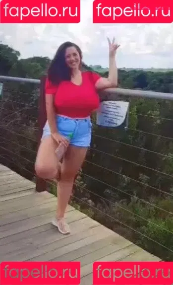 Maria T Onlyfans Photo Gallery 