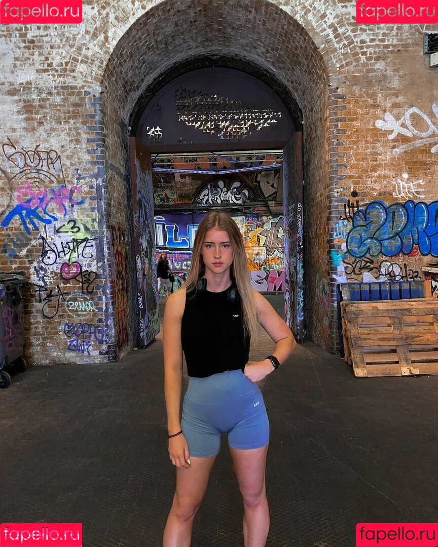 Maria T Onlyfans Photo Gallery 