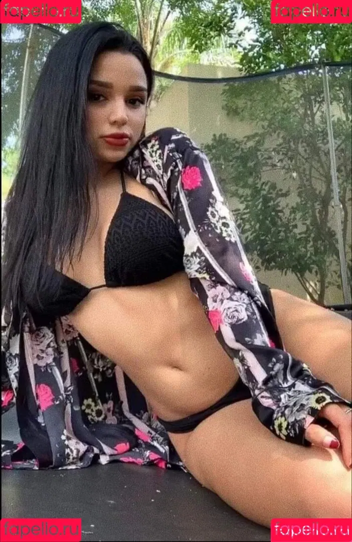 Aleida Ramirez Onlyfans Photo Gallery 