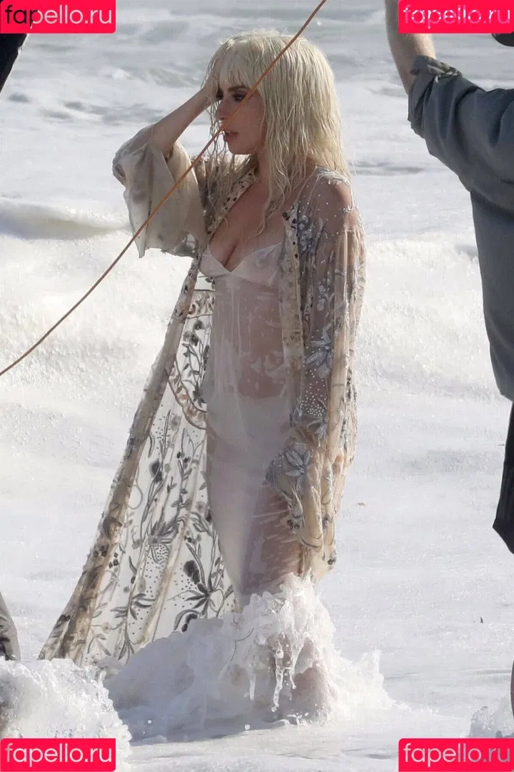 Lady Gaga Onlyfans Photo Gallery 