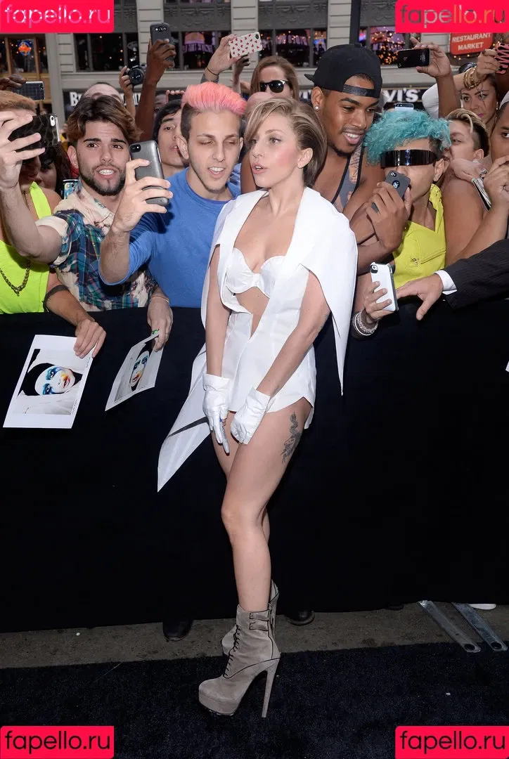 Lady Gaga Onlyfans Photo Gallery 