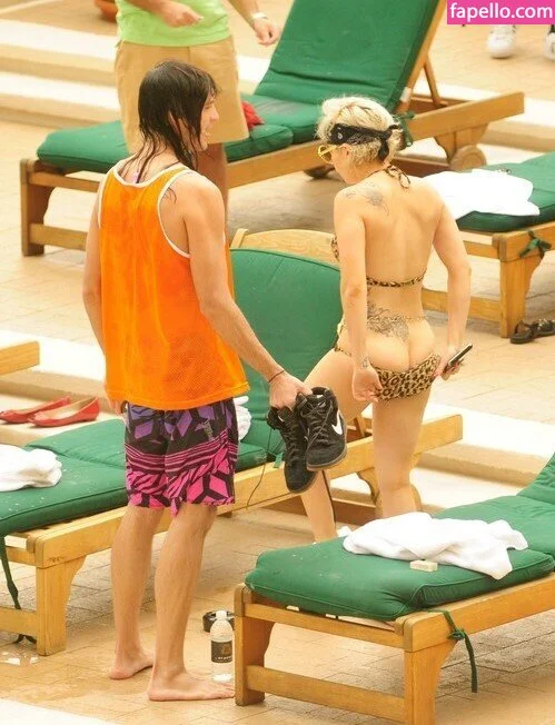 Lady Gaga Onlyfans Photo Gallery 