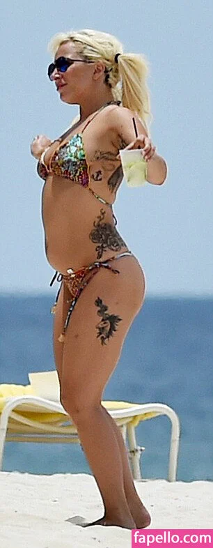 Lady Gaga Onlyfans Photo Gallery 