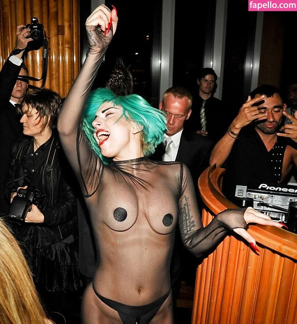 Lady Gaga Onlyfans Photo Gallery 