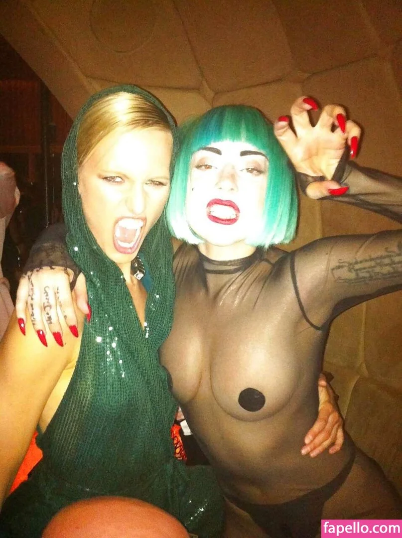 Lady Gaga Onlyfans Photo Gallery 