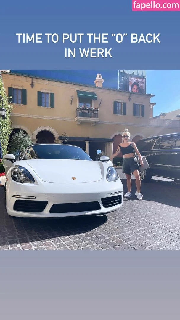 Lady Gaga Onlyfans Photo Gallery 