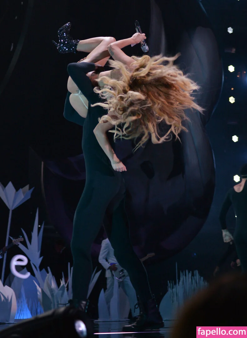 Lady Gaga Onlyfans Photo Gallery 