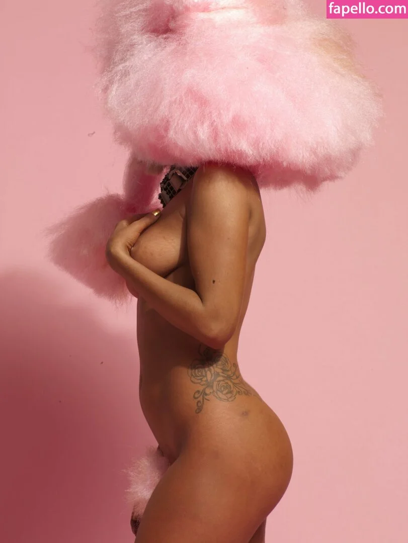 Lady Gaga Onlyfans Photo Gallery 