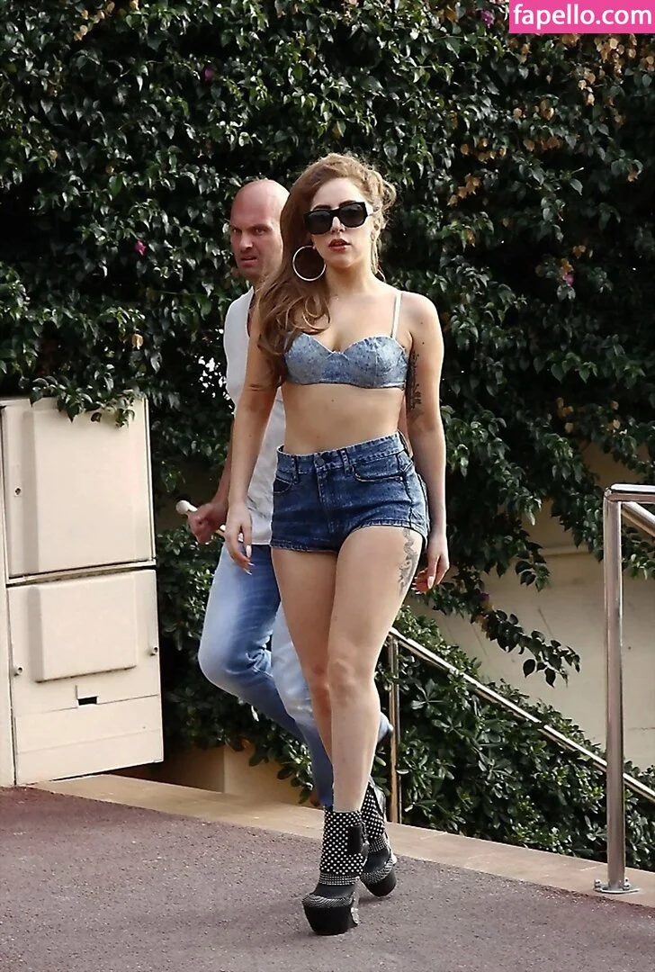 Lady Gaga Onlyfans Photo Gallery 