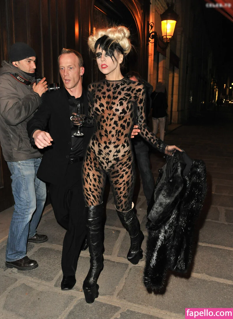 Lady Gaga Onlyfans Photo Gallery 