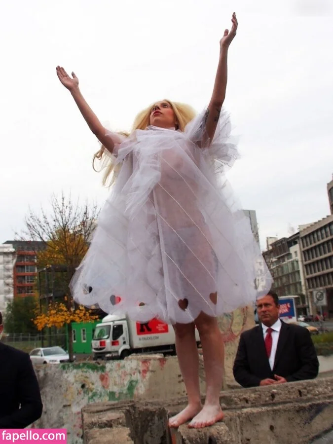 Lady Gaga Onlyfans Photo Gallery 