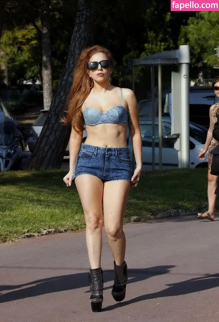 Lady Gaga Onlyfans Photo Gallery 