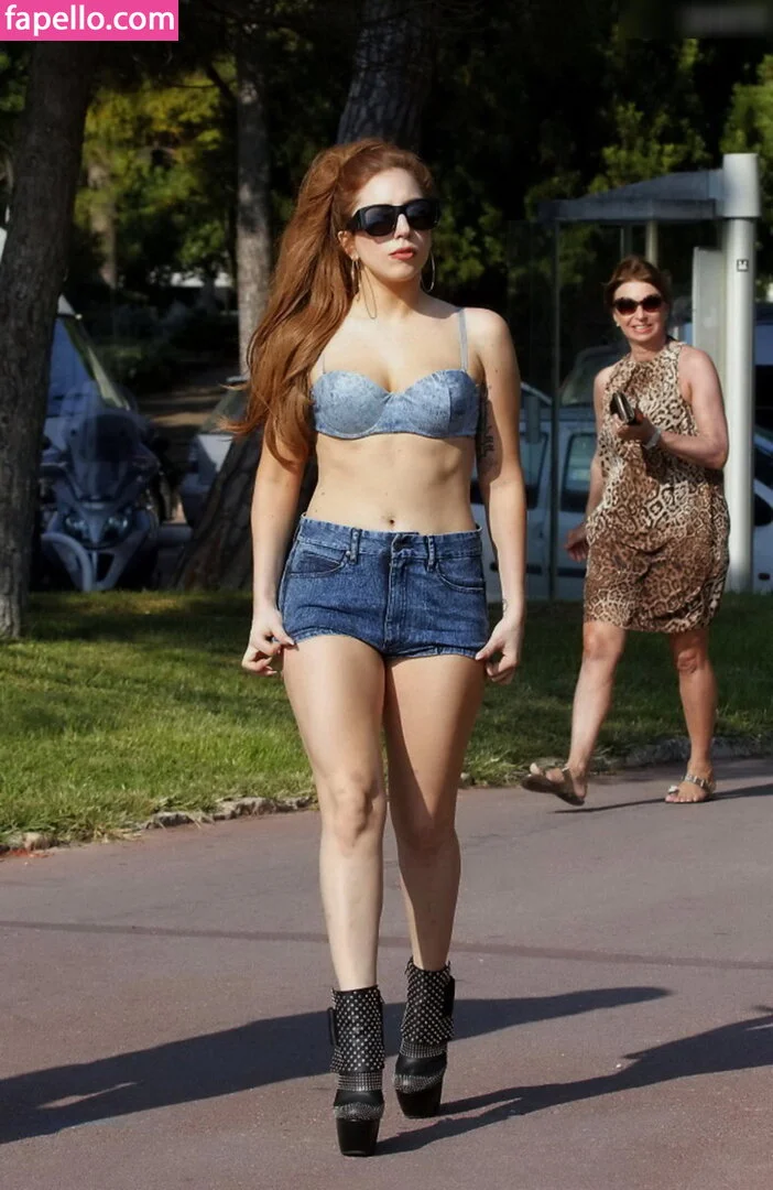 Lady Gaga Onlyfans Photo Gallery 