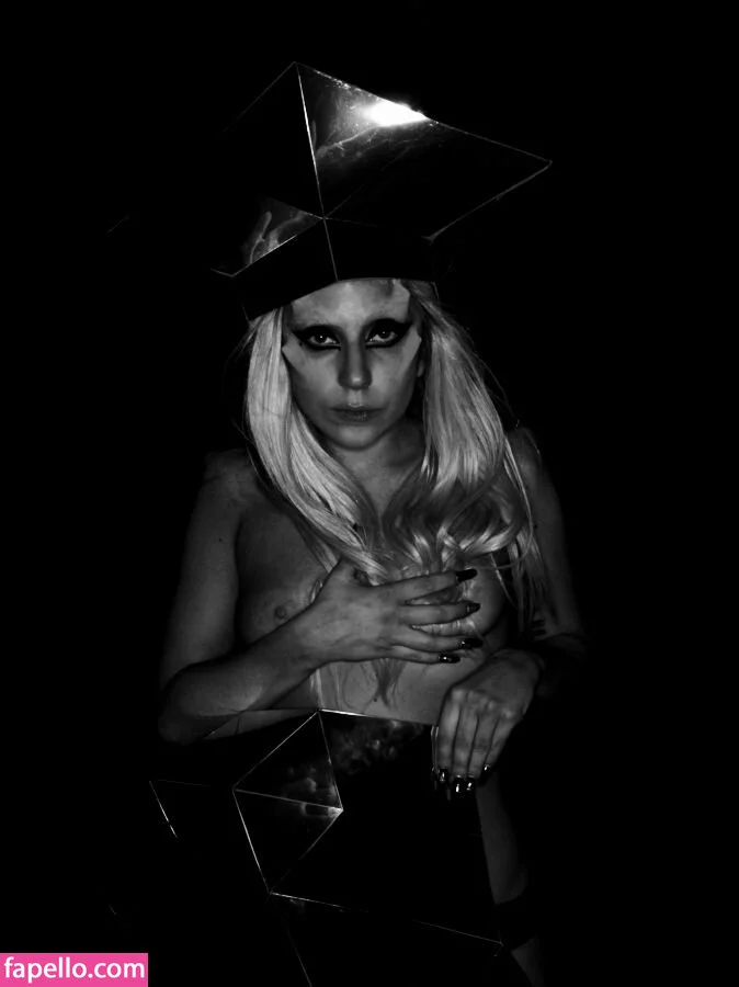 Lady Gaga Onlyfans Photo Gallery 