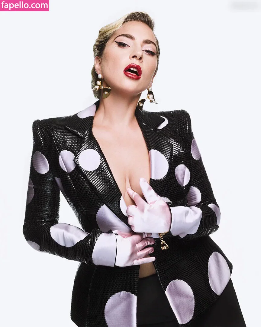 Lady Gaga Onlyfans Photo Gallery 
