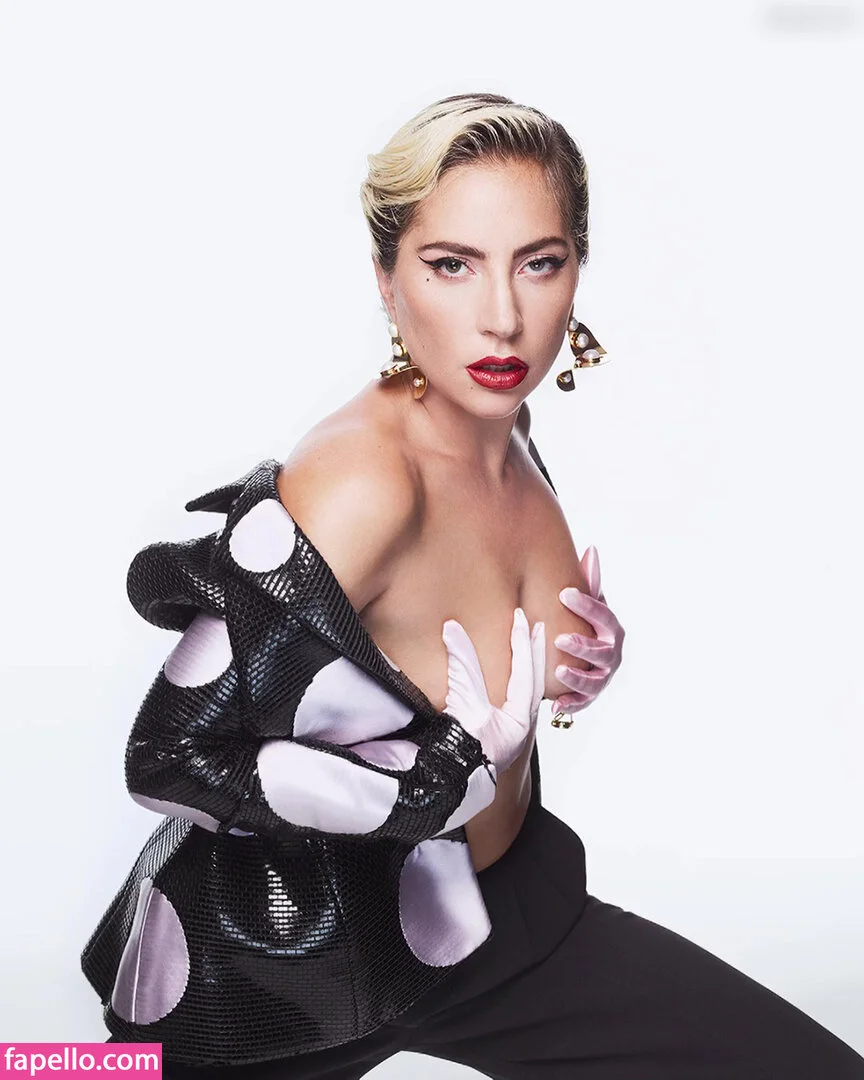 Lady Gaga Onlyfans Photo Gallery 