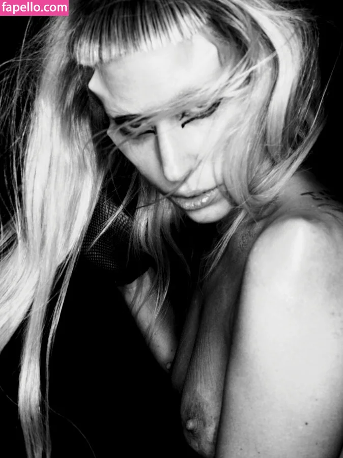 Lady Gaga Onlyfans Photo Gallery 