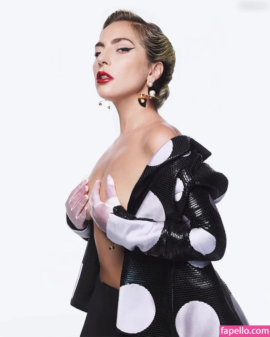 Lady Gaga Onlyfans Photo Gallery 