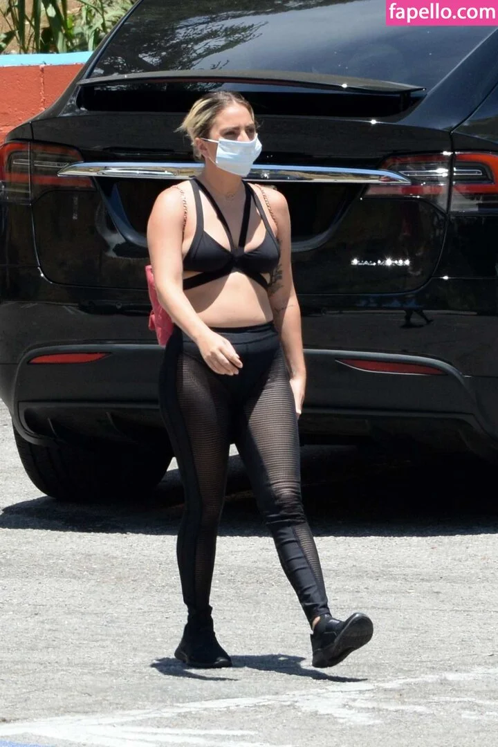 Lady Gaga Onlyfans Photo Gallery 
