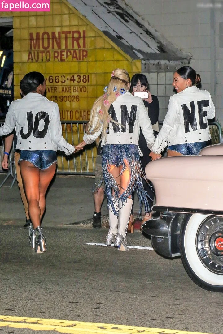 Lady Gaga Onlyfans Photo Gallery 