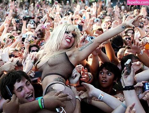 Lady Gaga Onlyfans Photo Gallery 